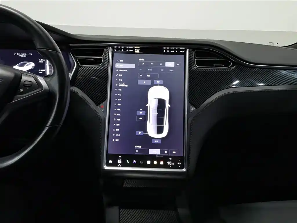 Tesla Model S 2018 — фото 12