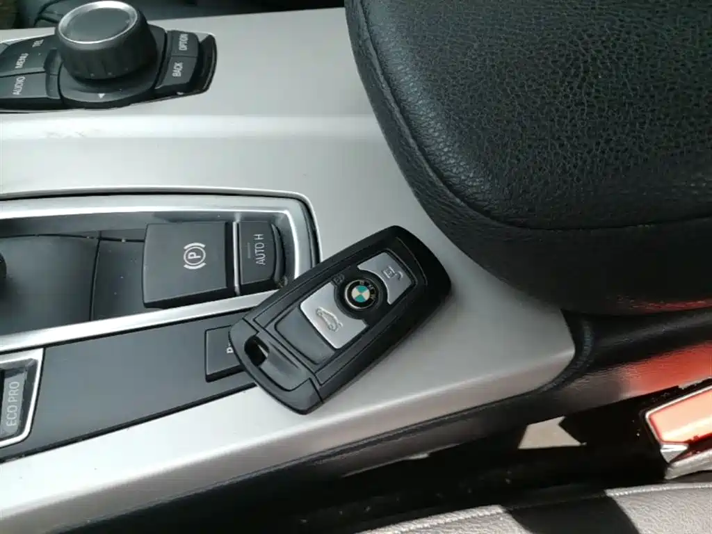 BMW X3 2018 — фото 9