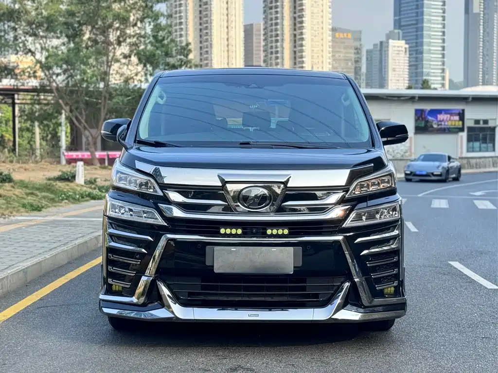 Toyota Vellfire 2020 — фото 2