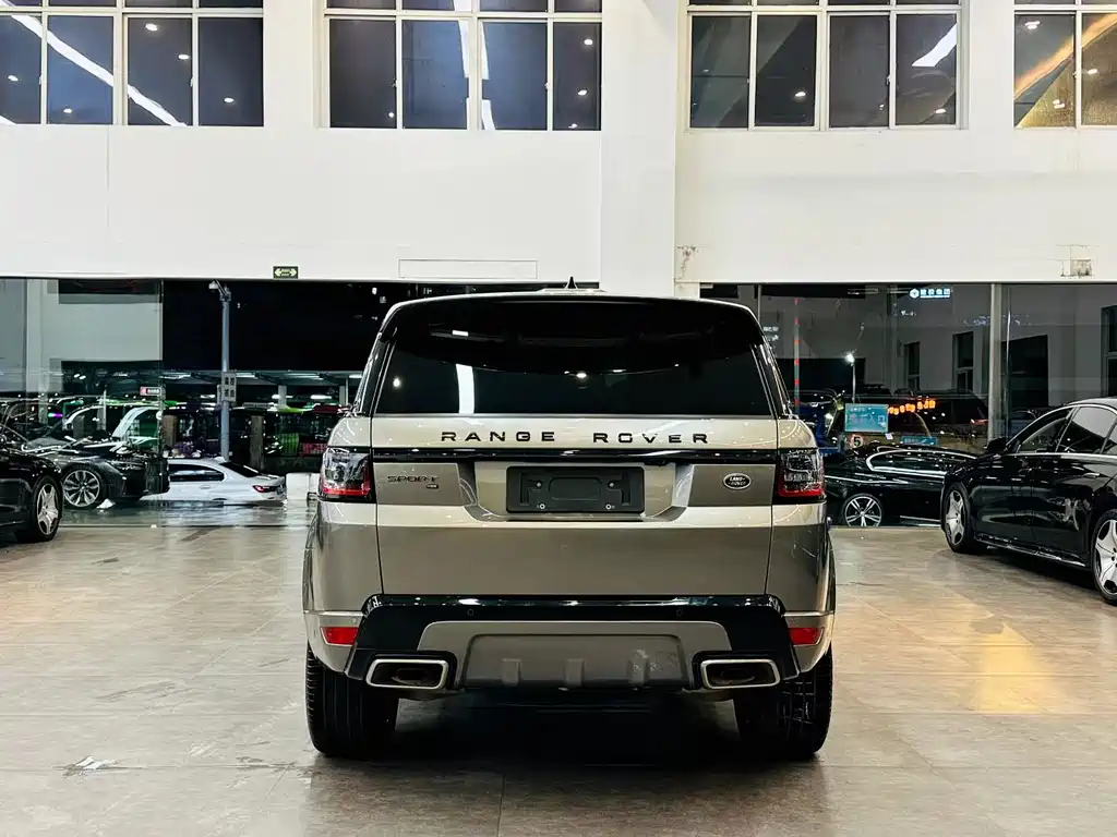 Land Rover Sport 2022 — фото 5