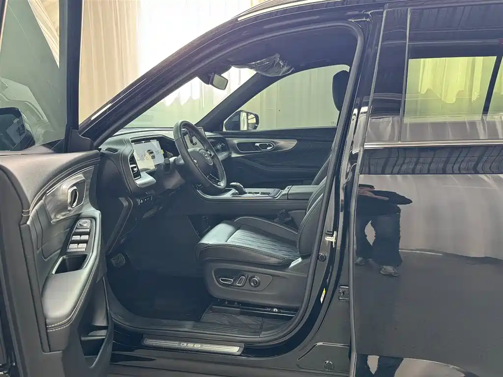 GAC Motor Trumpchi GS8 2025 — фото 10