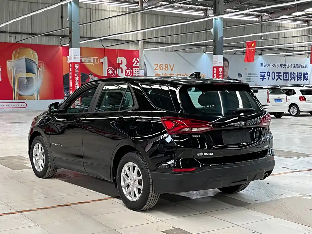 Chevrolet Equinox 2021 — фото 15