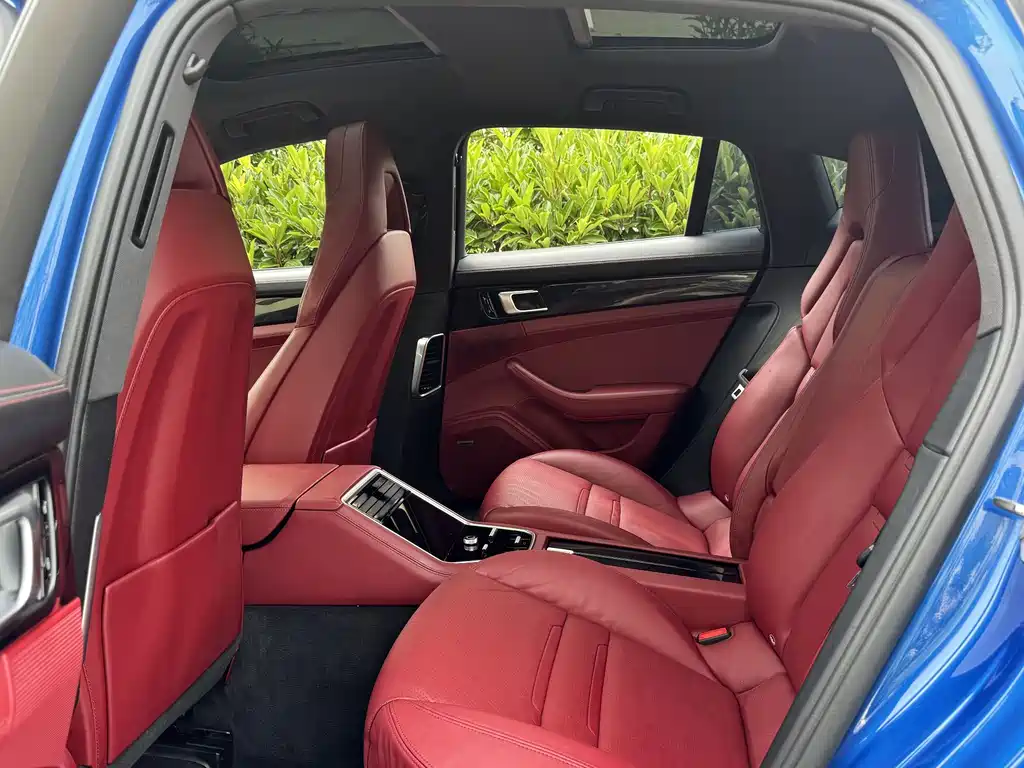 Porsche Panamera 2019 — фото 13