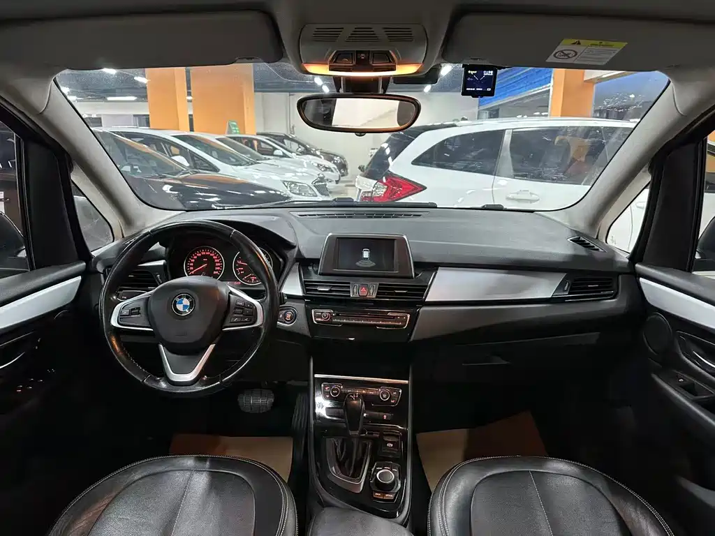 BMW 2 Series Gran Tourer 2017 — фото 4
