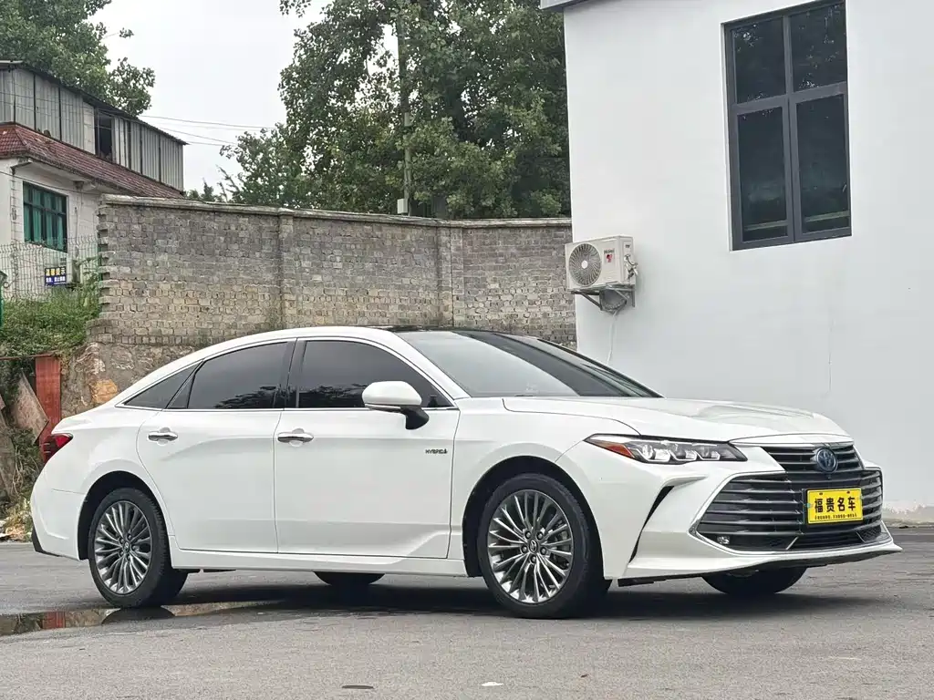 Toyota Avalon 2021 — фото 3