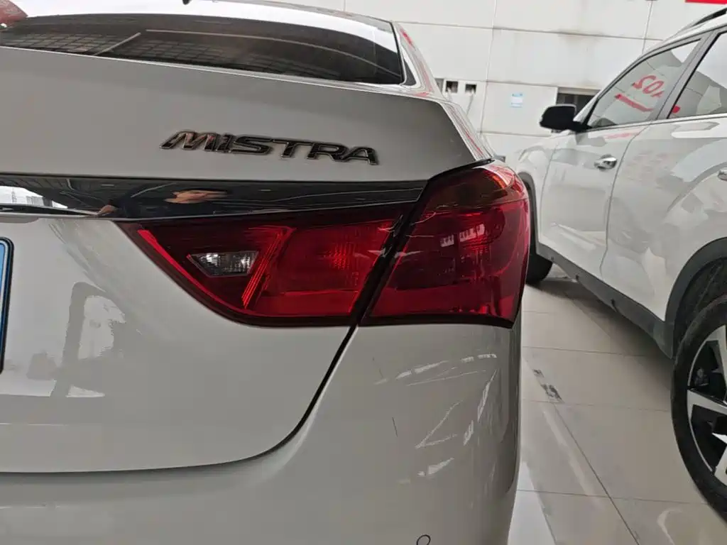 Hyundai Mistra 2018 — фото 8