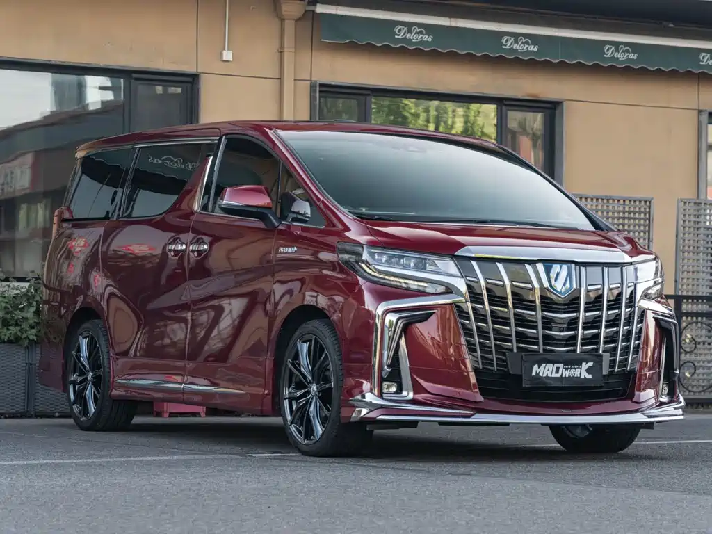 Toyota Alphard 2021 — фото 3