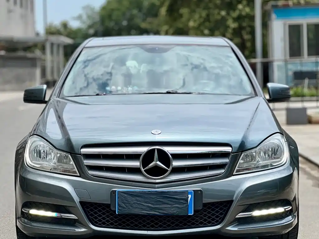 Mercedes-Benz C-Class 2012