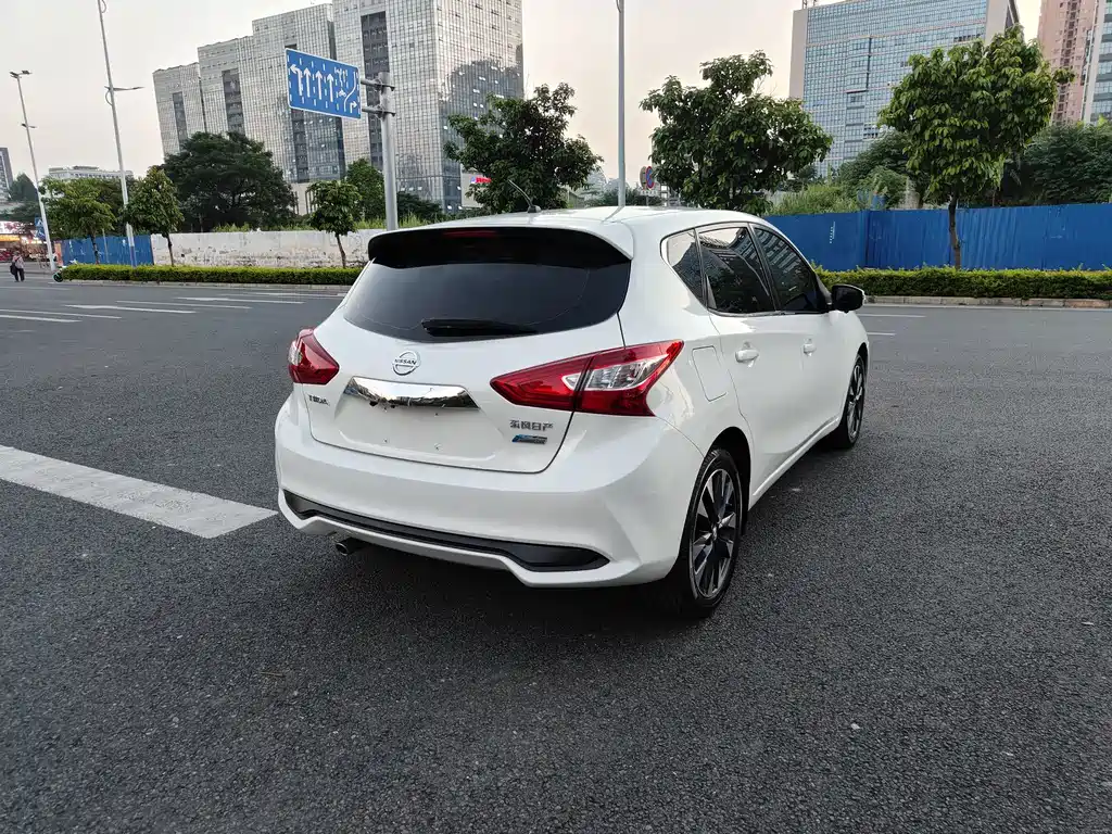 Nissan Tiida 2017