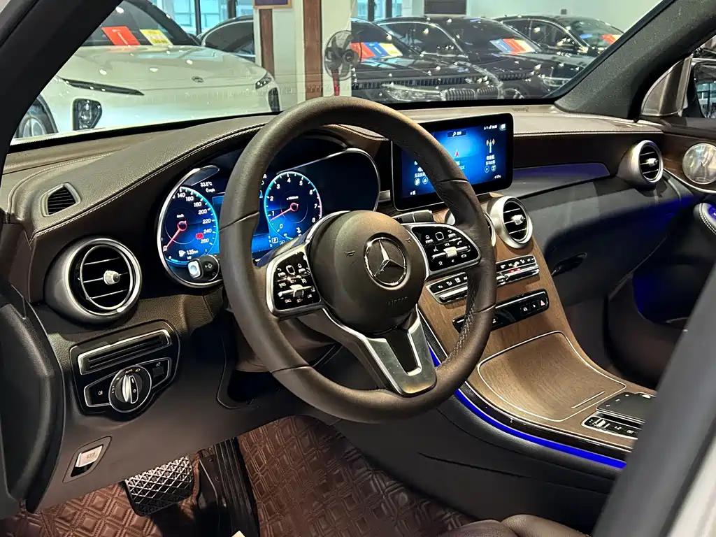 Mercedes-Benz GLC 2022