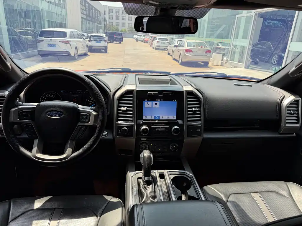 Ford F-150 Raptor 2017 — фото 10