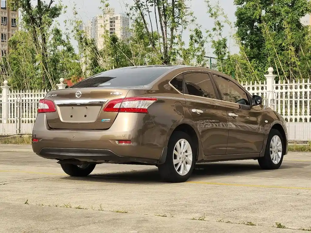 Nissan Sylphy 2015 — фото 11