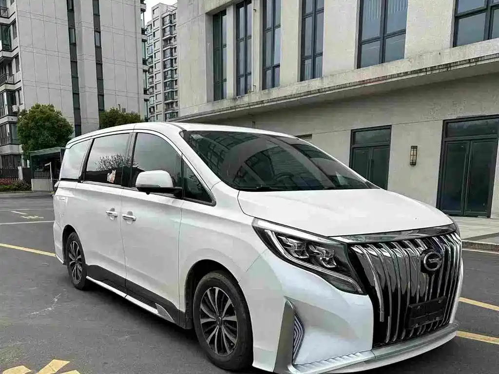 GAC Motor Trumpchi M8 2021 — фото 3