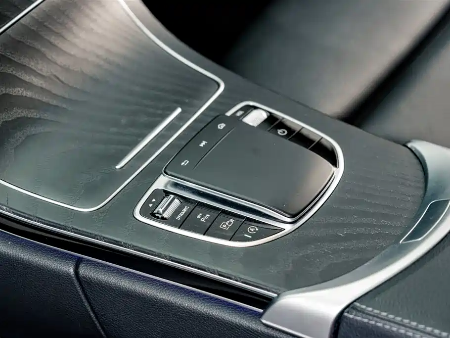 Mercedes-Benz C-Class 2021 — фото 14