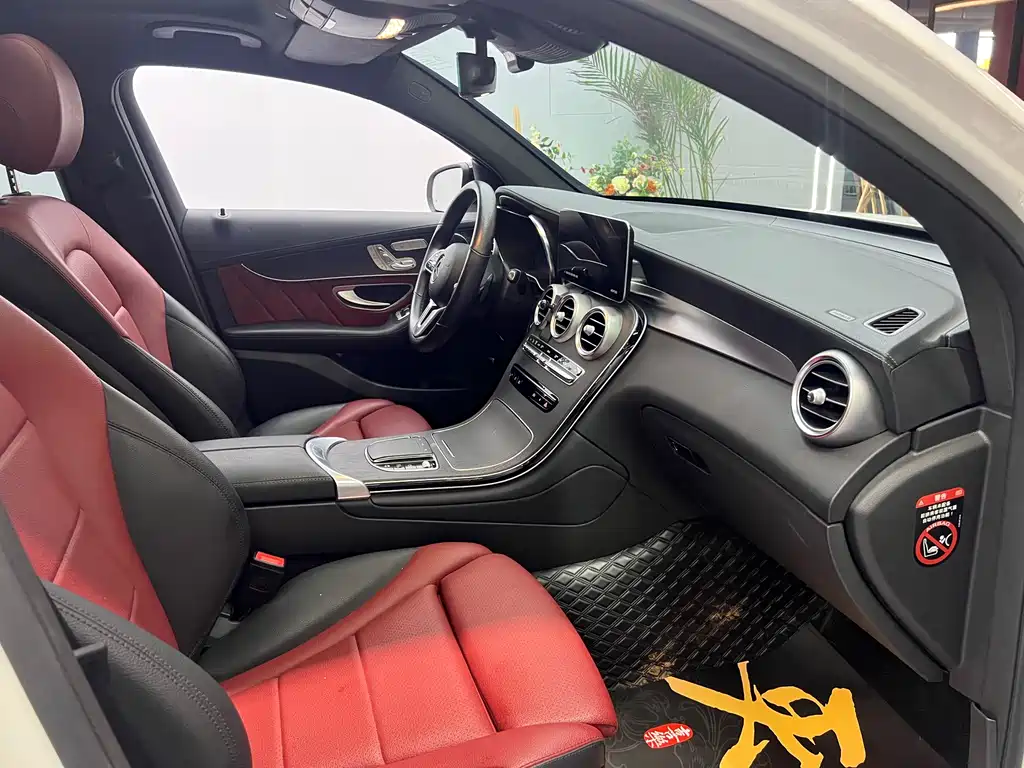 Mercedes-Benz GLC Coupe 2022 — фото 14