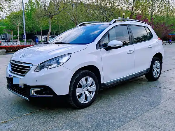 Peugeot 2008 2014