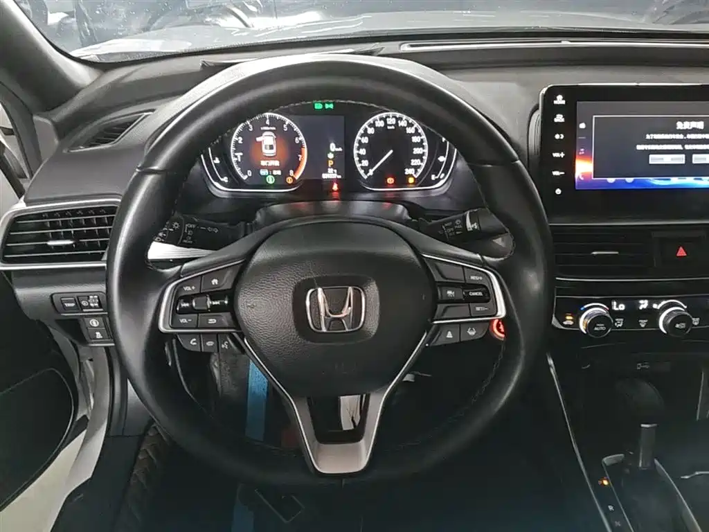 Honda Inspire 2023 — фото 11
