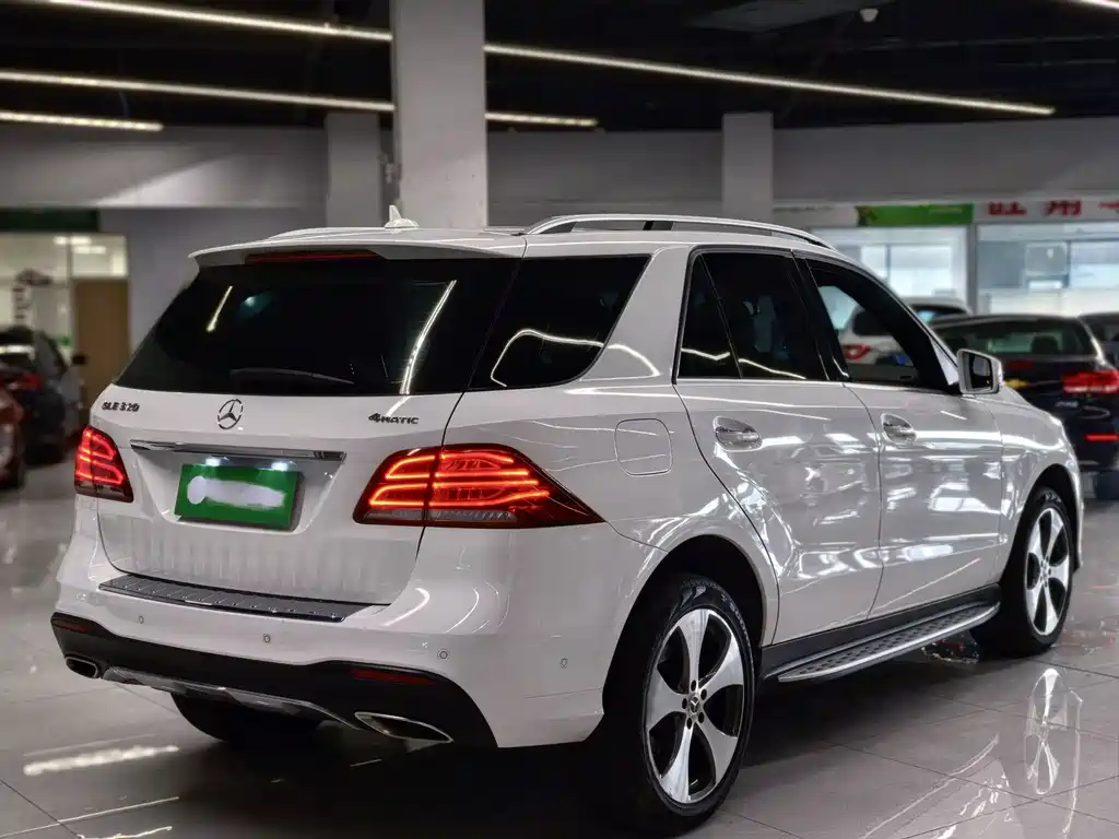 Mercedes-Benz GLE 2018