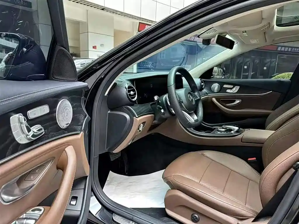 Mercedes-Benz E-Class 2018