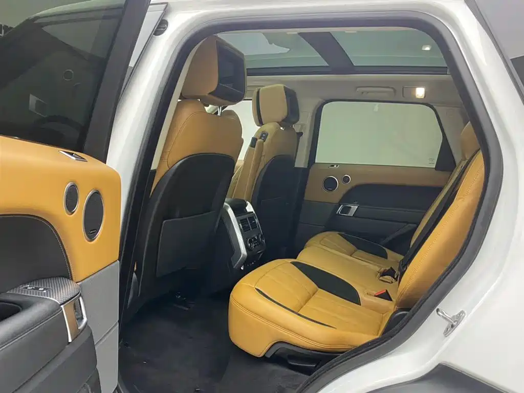 Land Rover Sport 2020 — фото 25