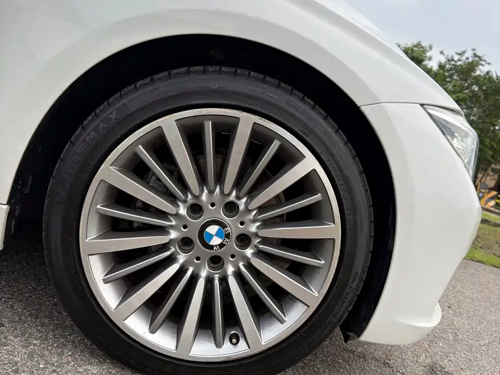 BMW 3 Series 2019