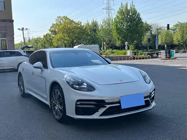Porsche Panamera 2017