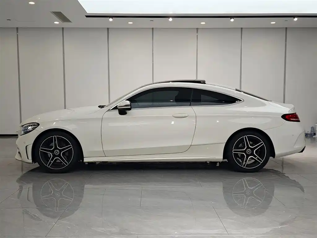 Mercedes-Benz C-Class 2020 — фото 15
