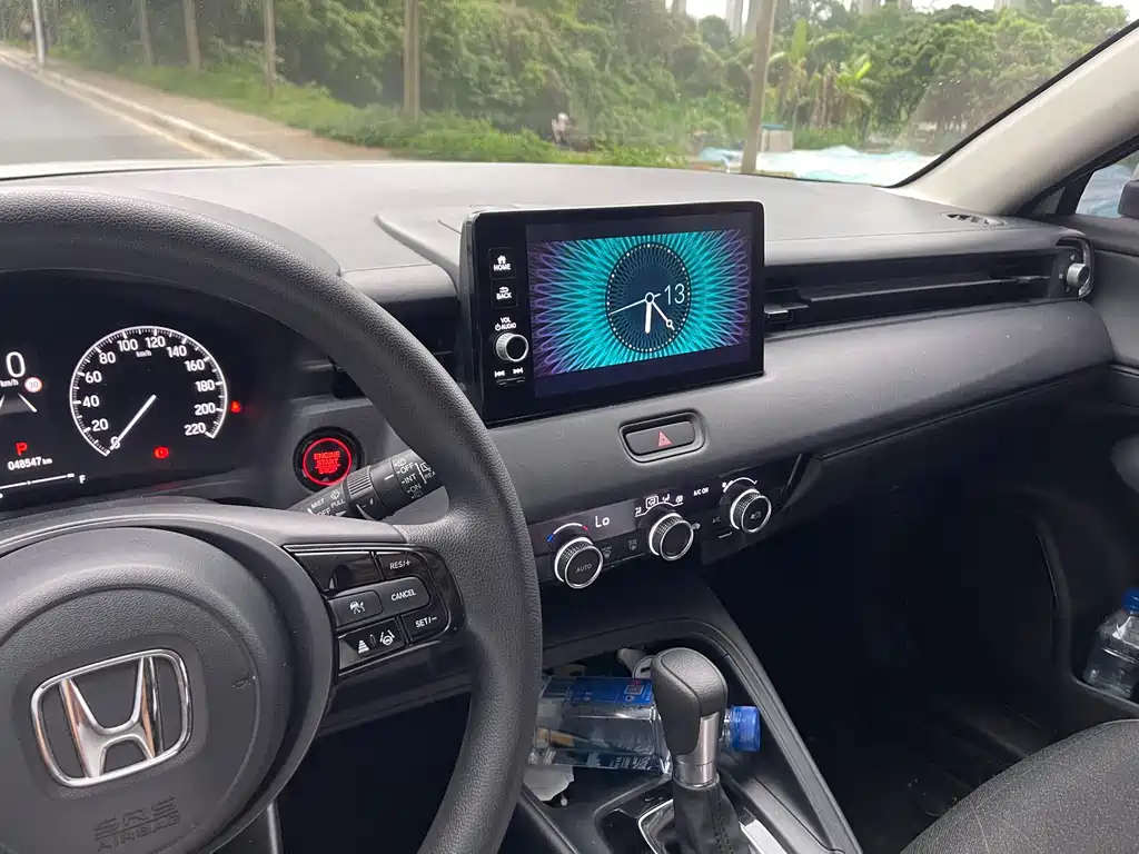 Honda Vezel 2023 — фото 24