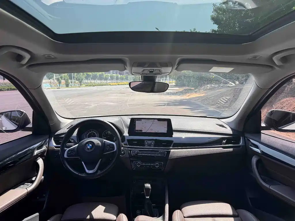BMW X1 New Energy 2020 — фото 12