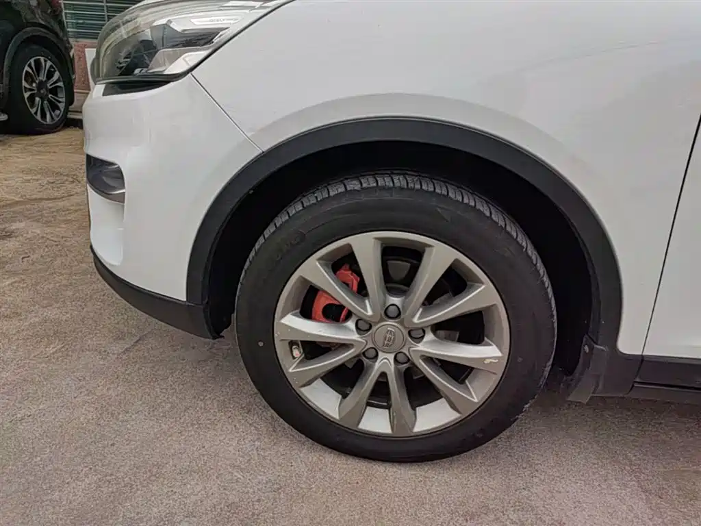 Geely Emgrand GS 2019 — фото 23