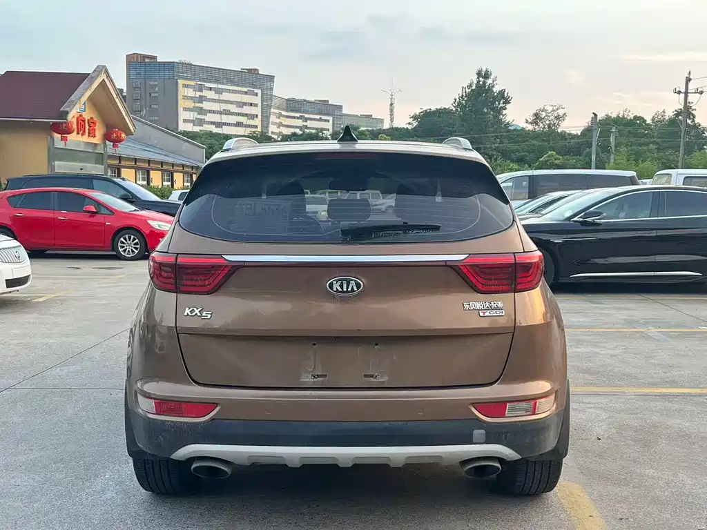 Kia KX5 2016 — фото 11