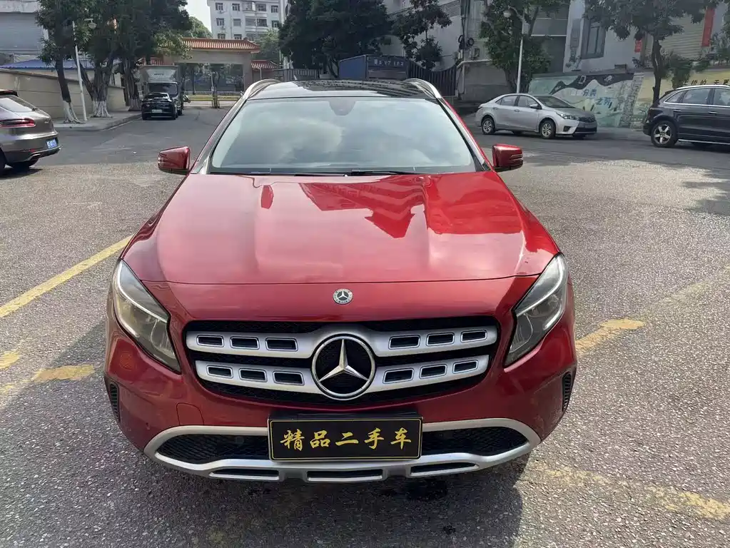 Mercedes-Benz GLA 2019