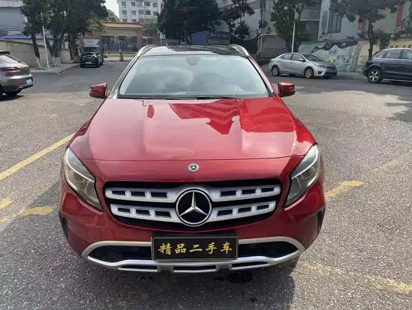 Mercedes-Benz GLA 2019