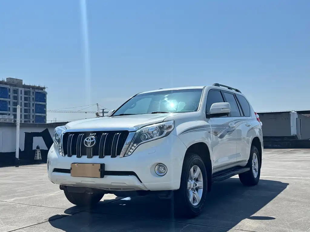 Toyota Prado 2016
