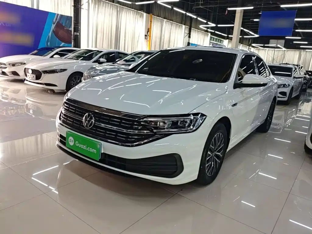 Volkswagen Sagitar 2024