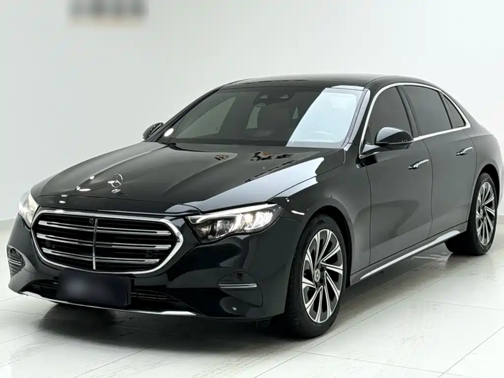 Mercedes-Benz E-Class 2024