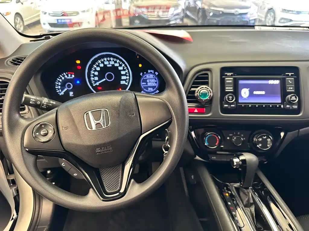 Honda Vezel 2018 — фото 12