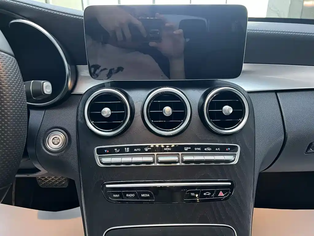 Mercedes-Benz C-Class 2020 — фото 14
