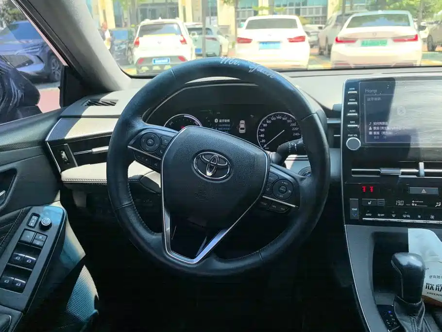 Toyota Avalon 2021 — фото 15