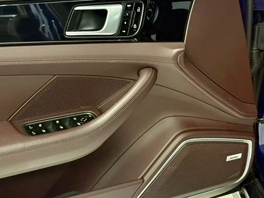 Porsche Panamera 2020 — фото 14