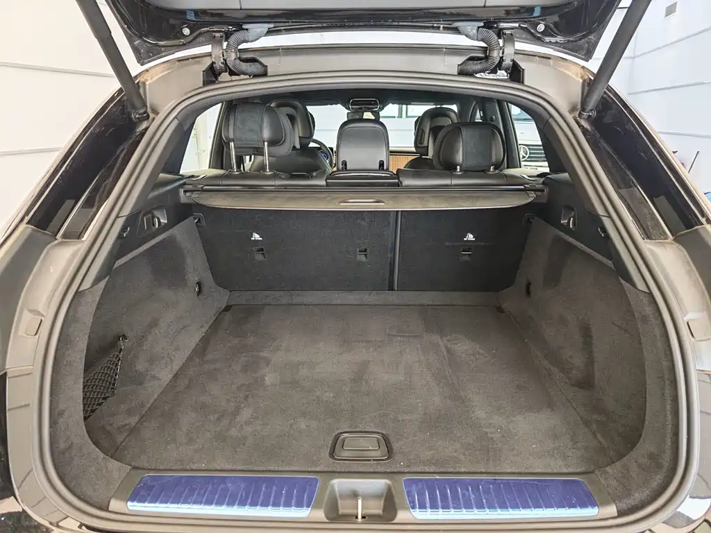 Mercedes-Benz EQE SUV 2025 — фото 14