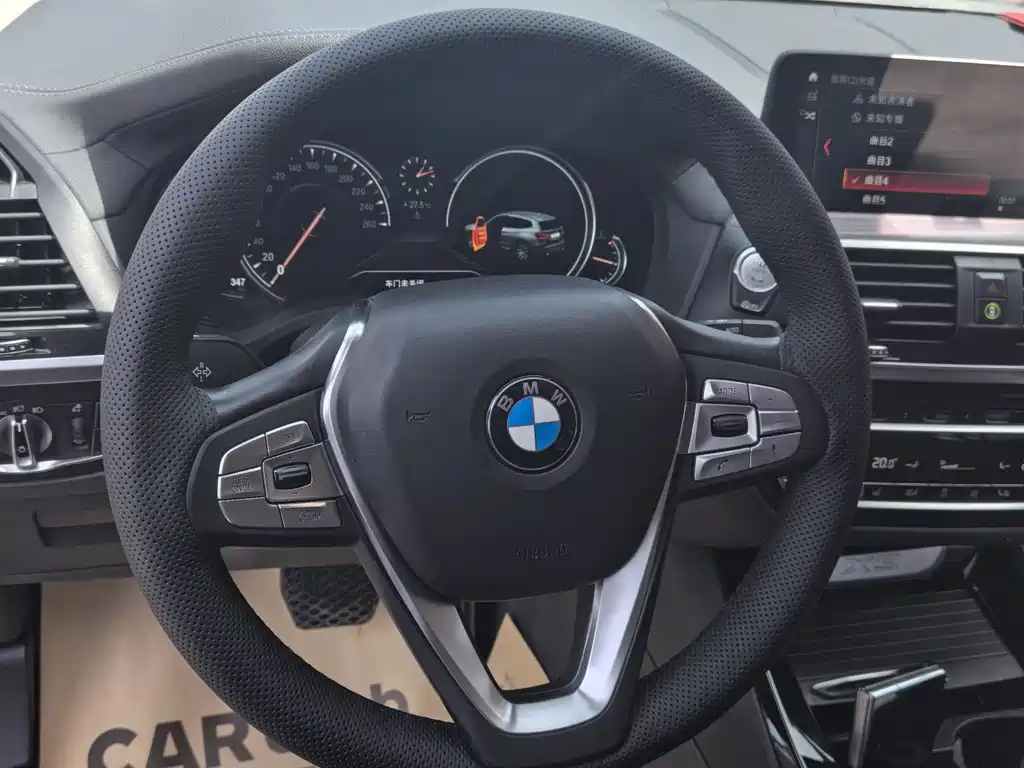 BMW X3 2019 — фото 7