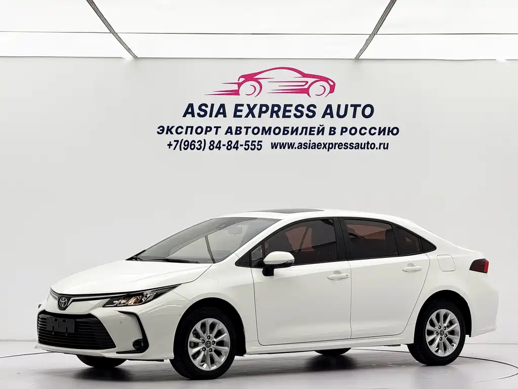Toyota Corolla 2022 — фото 1