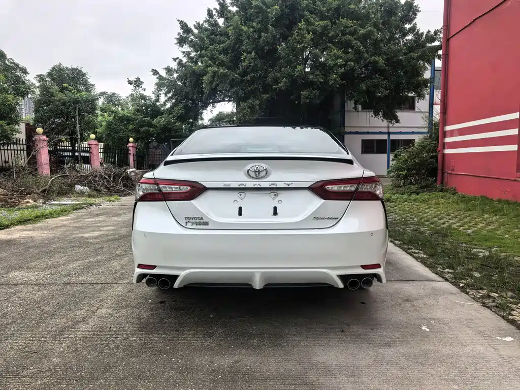 Toyota Camry 2018