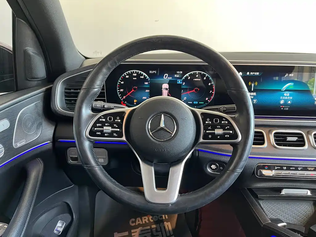 Mercedes-Benz GLS 2021 — фото 26