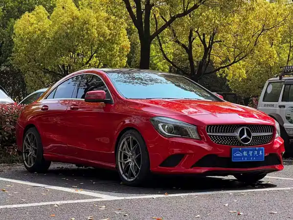 Mercedes-Benz CLA 2015