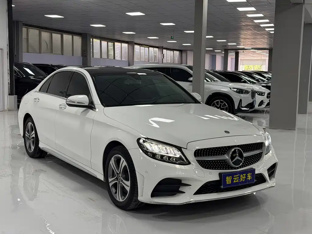 Mercedes-Benz C-Class 2019 — фото 3