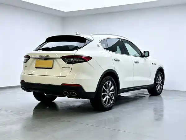 Maserati Levante 2021