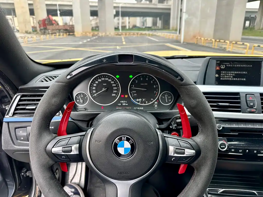 BMW 4 Series 2018 — фото 17