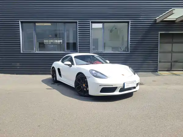 Porsche 718 2025
